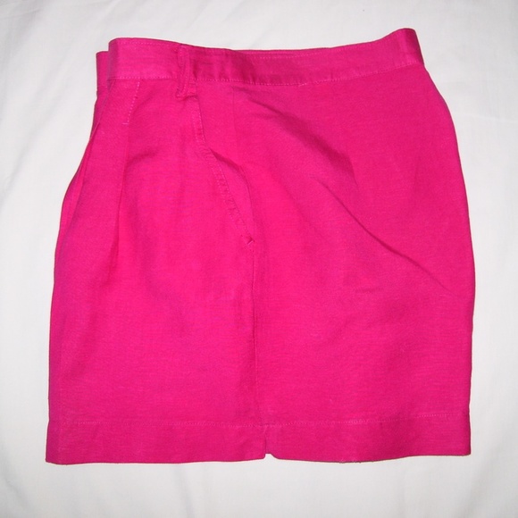 Essentials Style Pink Shorts Linen Blend Size 14P - Picture 3 of 8